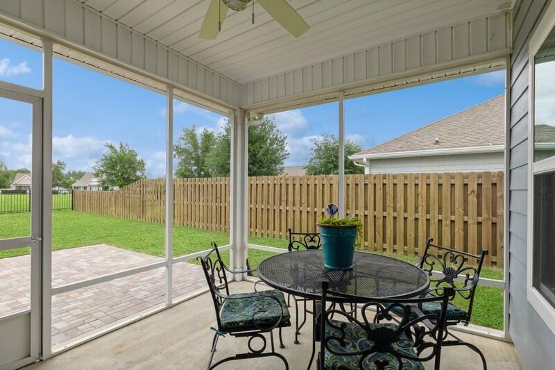 HAMMOCK BAY - Residential