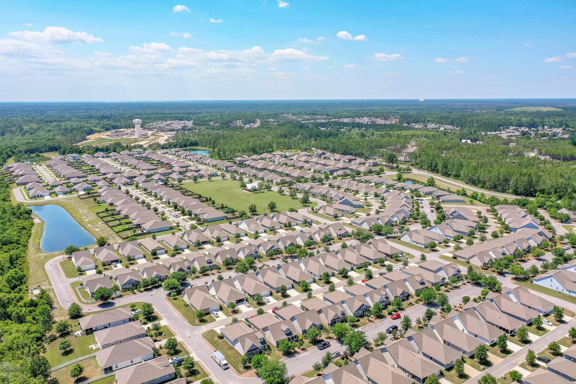 HAMMOCK BAY - Residential