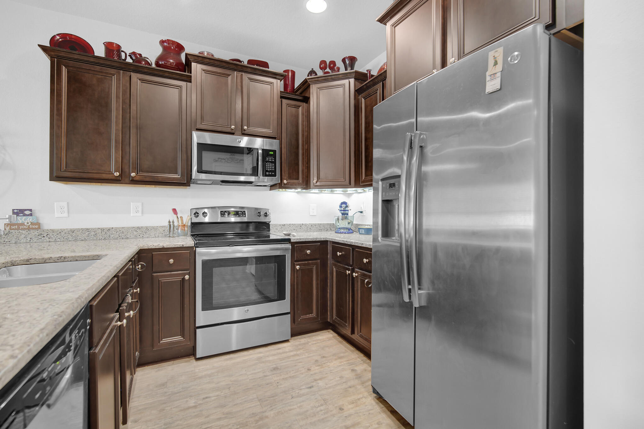 Reserve Pointe - Residential