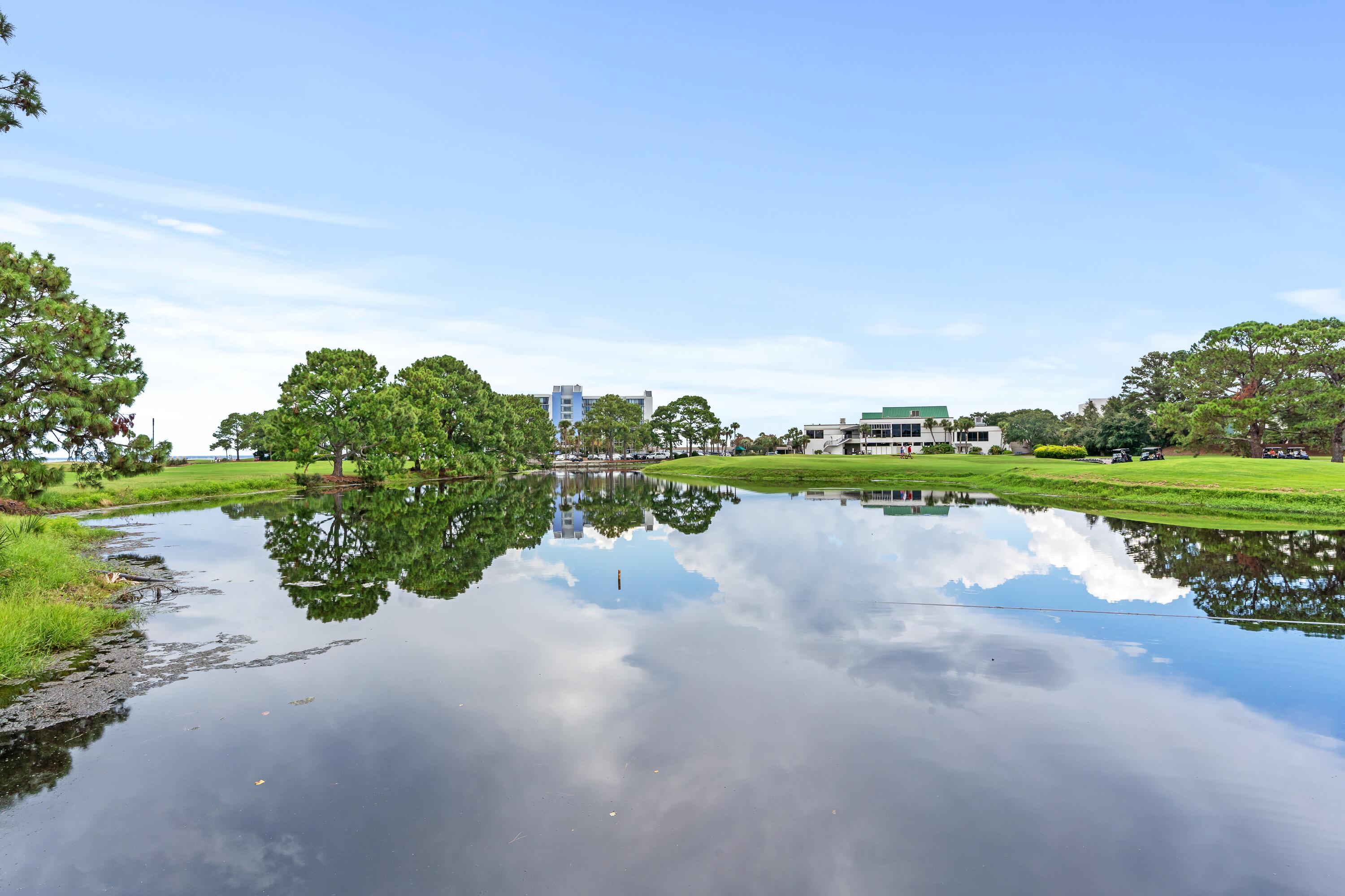 LINKSIDE VILLAGE - Residential