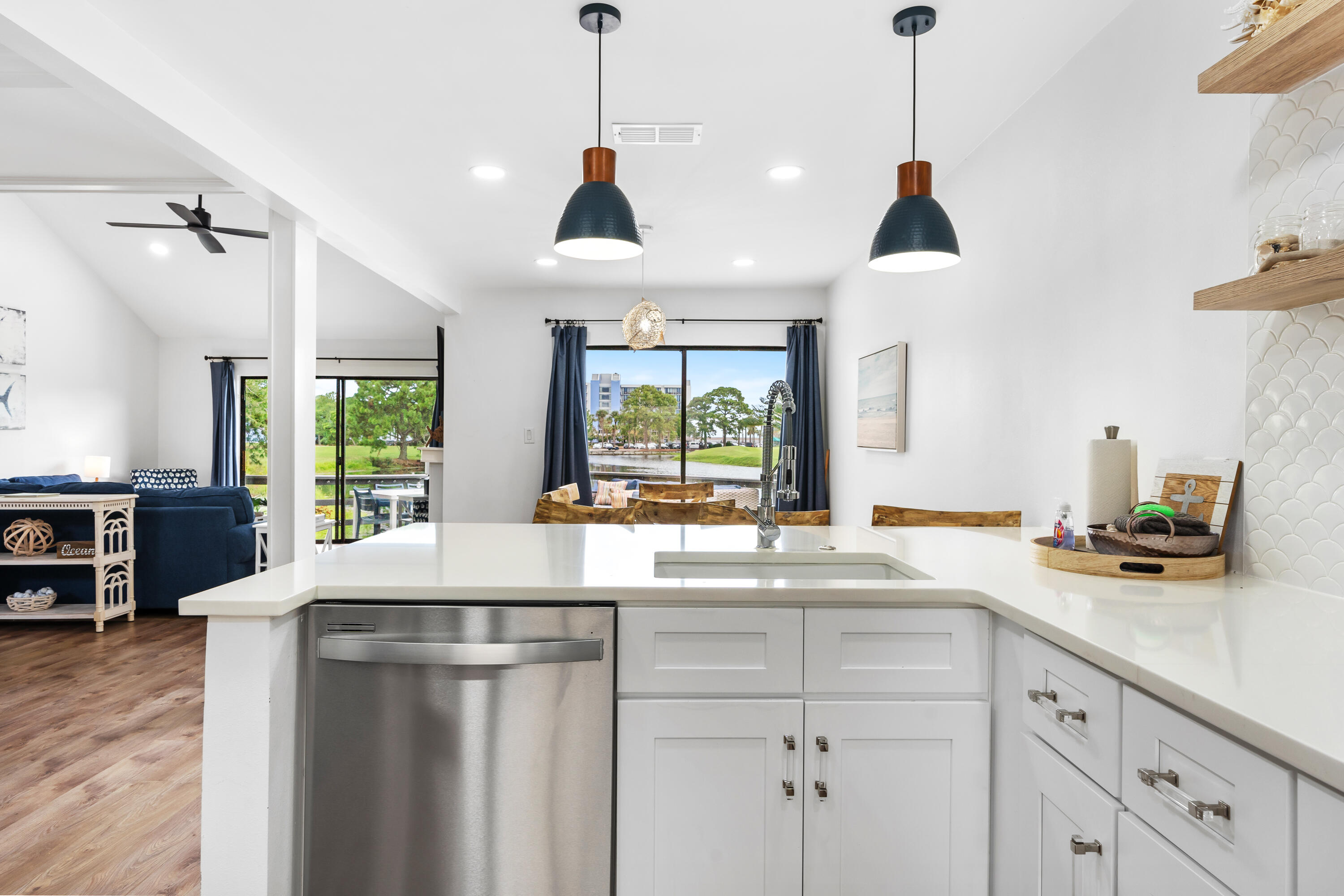 LINKSIDE VILLAGE - Residential
