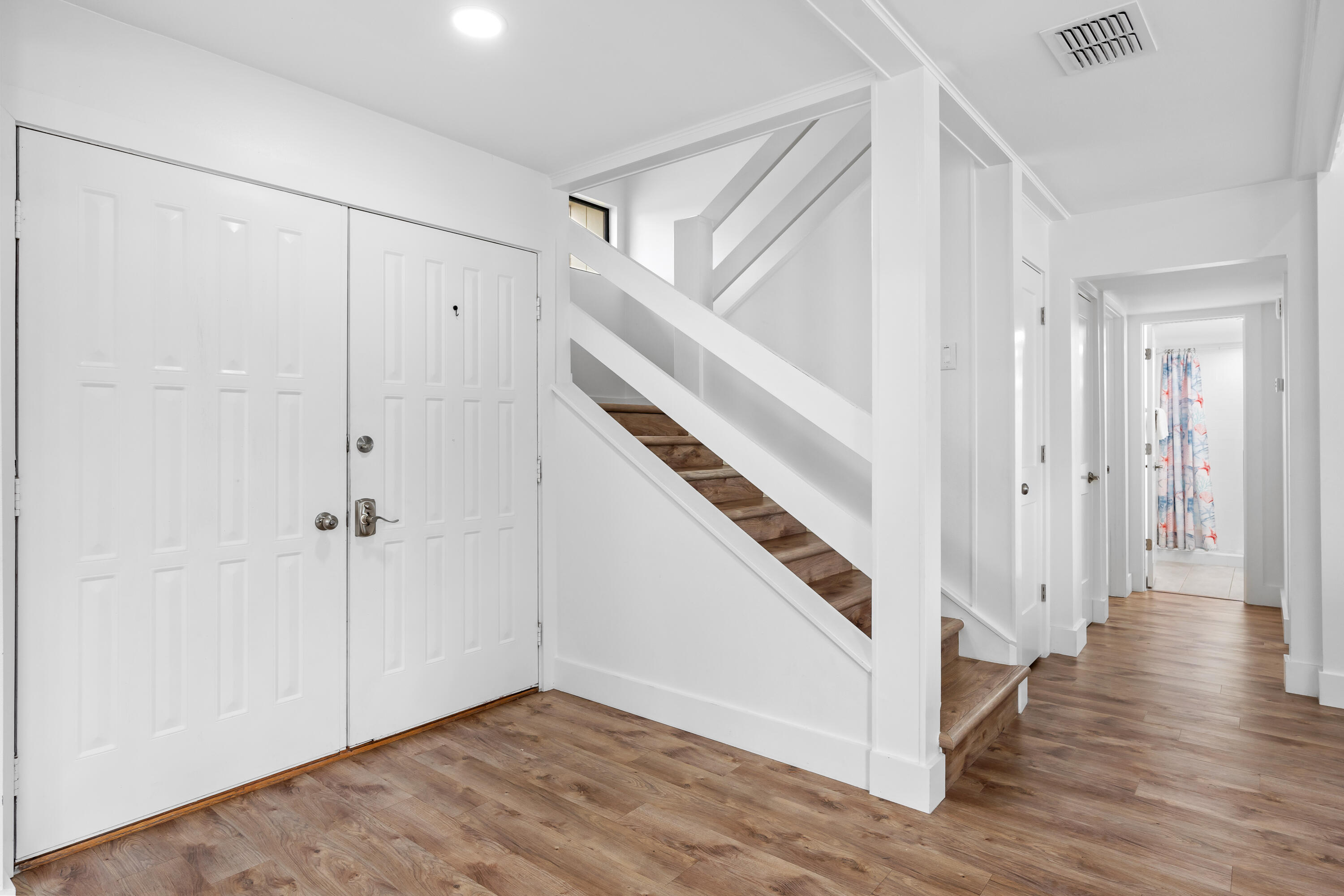 LINKSIDE VILLAGE - Residential