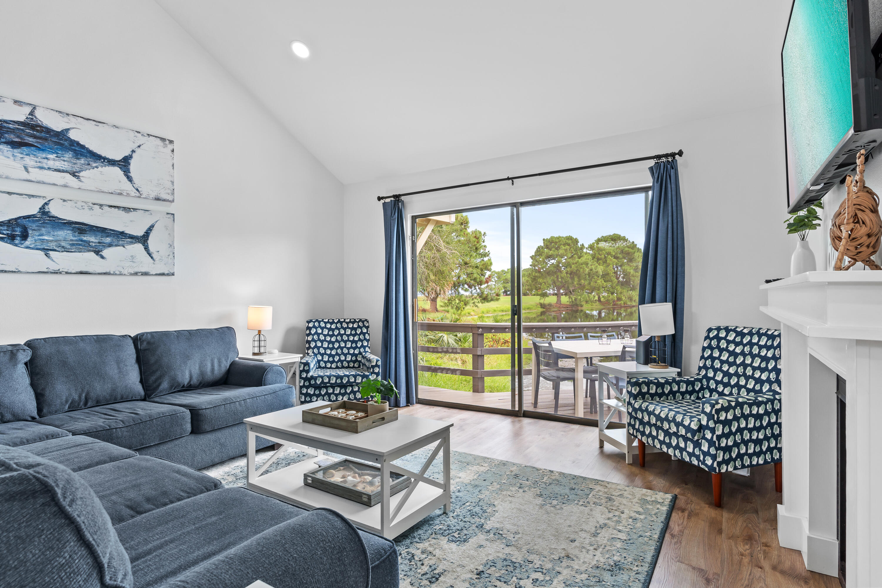 LINKSIDE VILLAGE - Residential