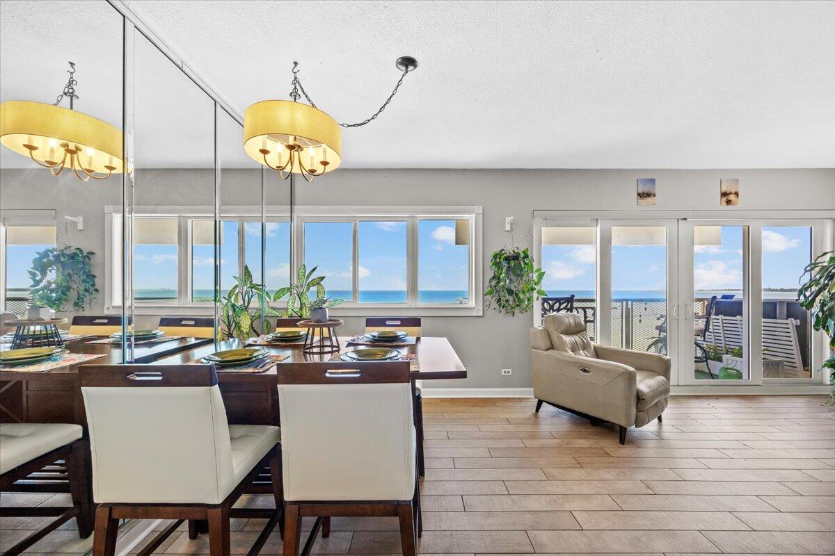 BAYSHORE CONDO - Residential