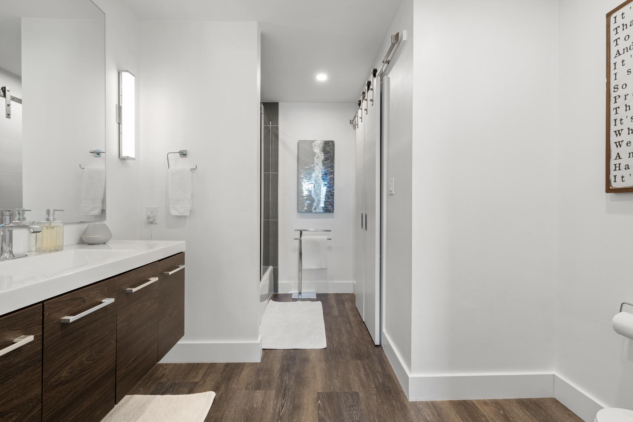 DURANGO WINDS T/H - Residential