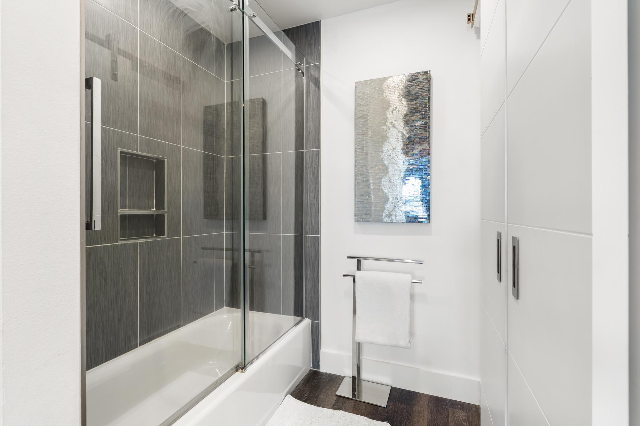 DURANGO WINDS T/H - Residential