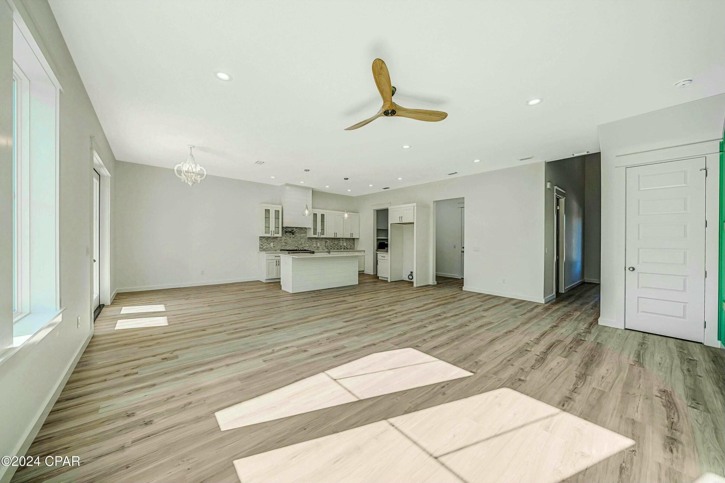SANCTUARY BEACH - Residential
