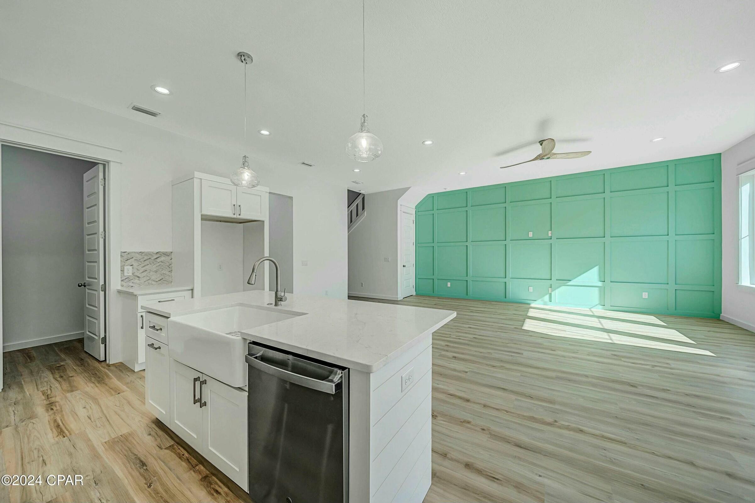 SANCTUARY BEACH - Residential