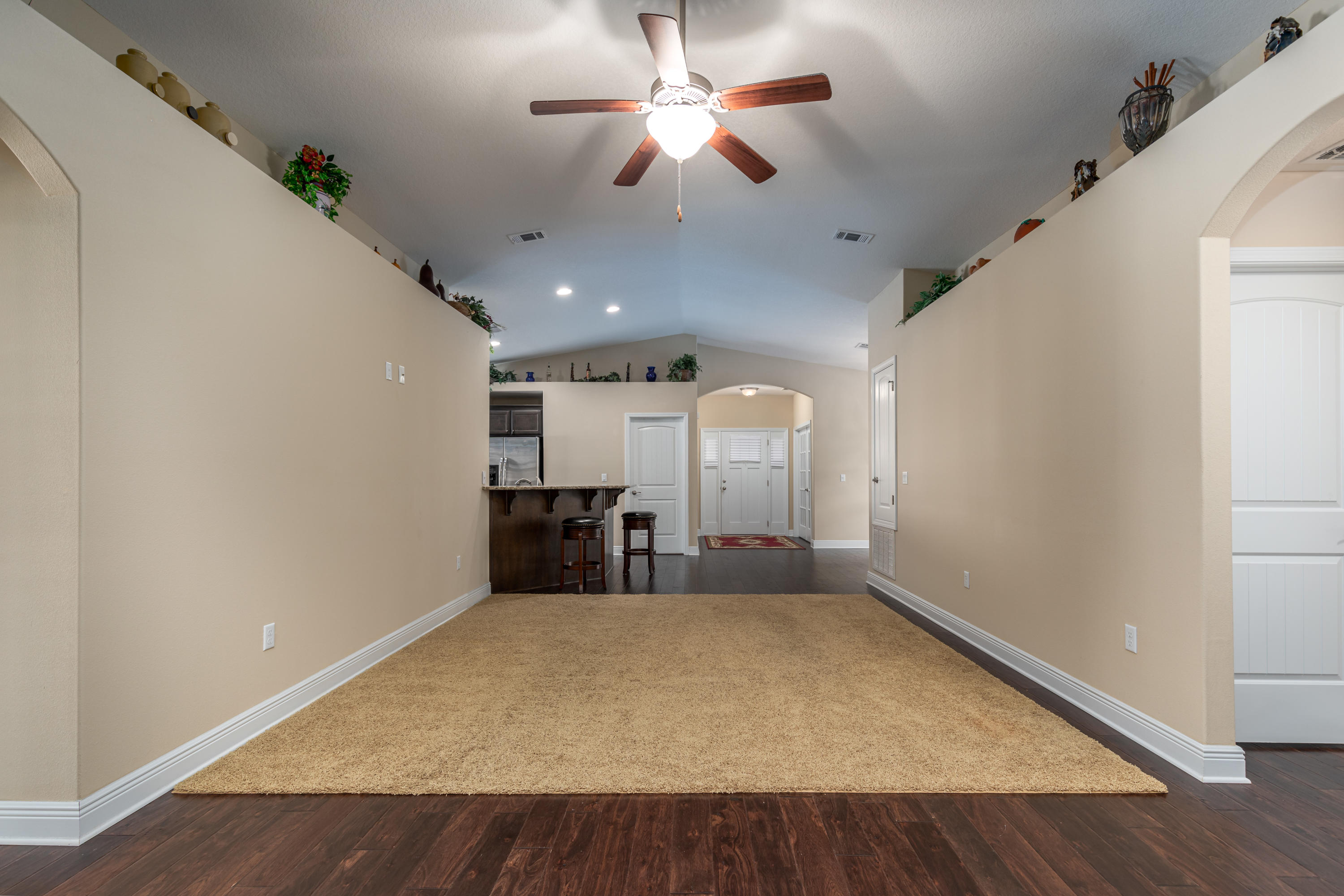 EAGLE BAY - Residential