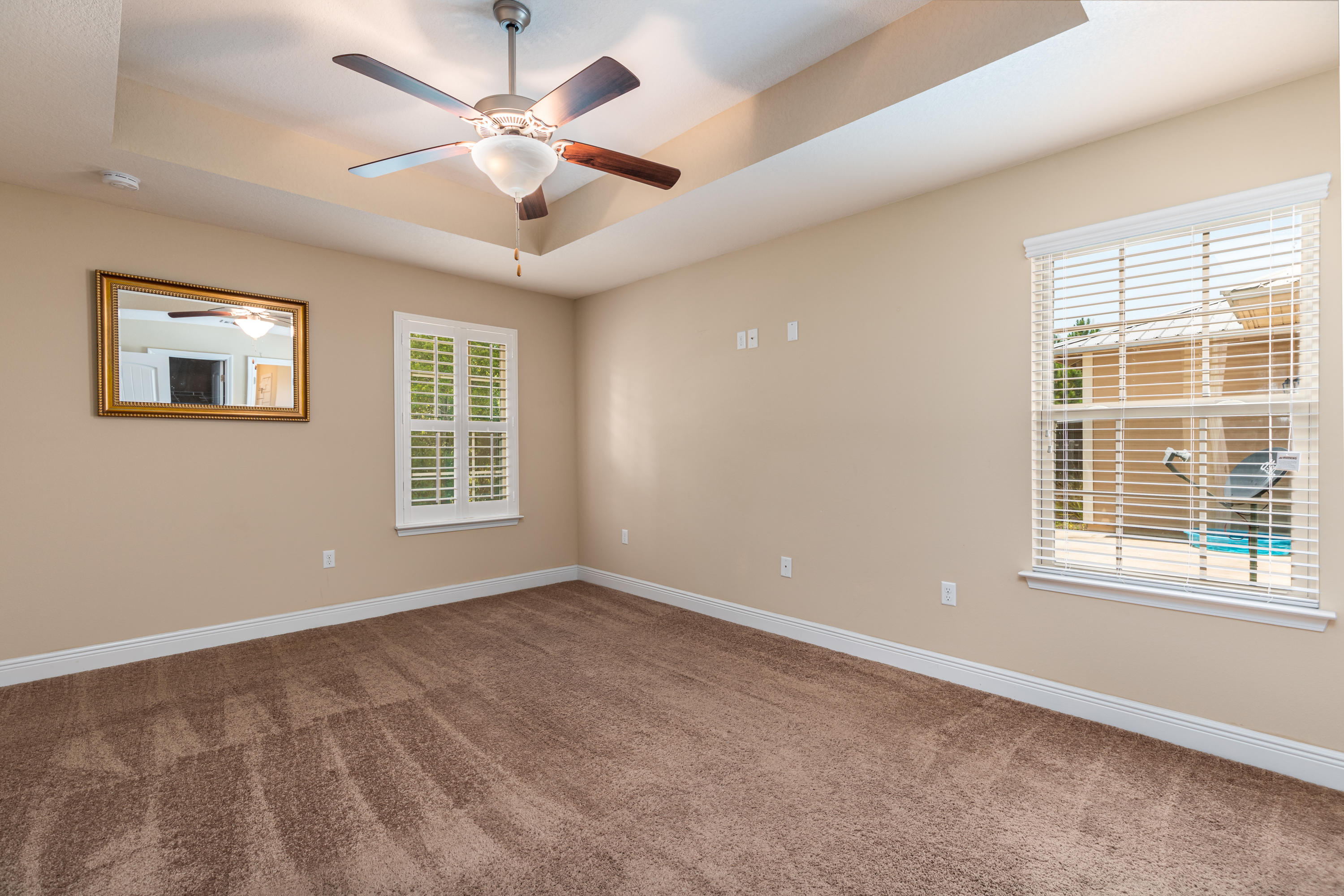 EAGLE BAY - Residential