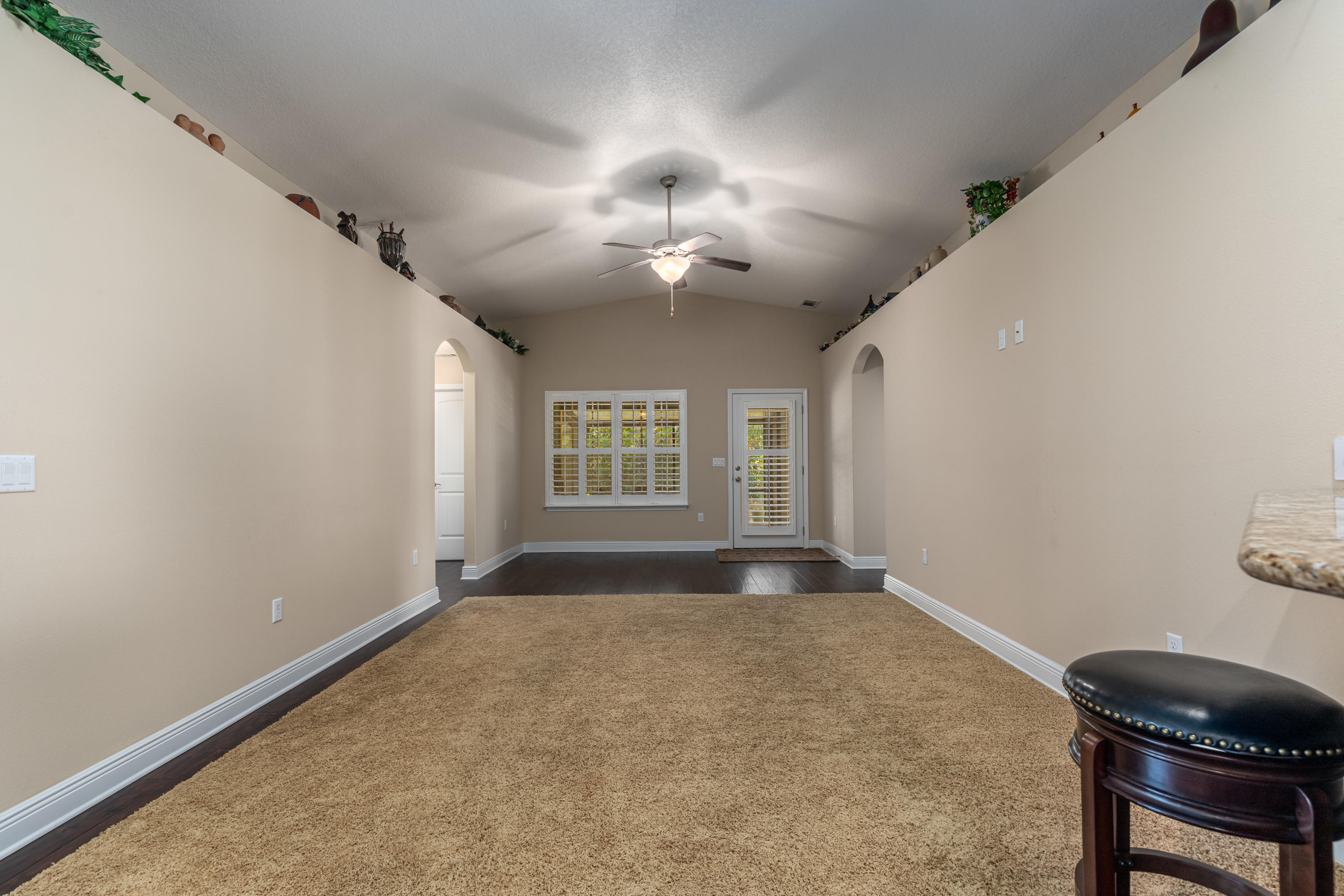 EAGLE BAY - Residential