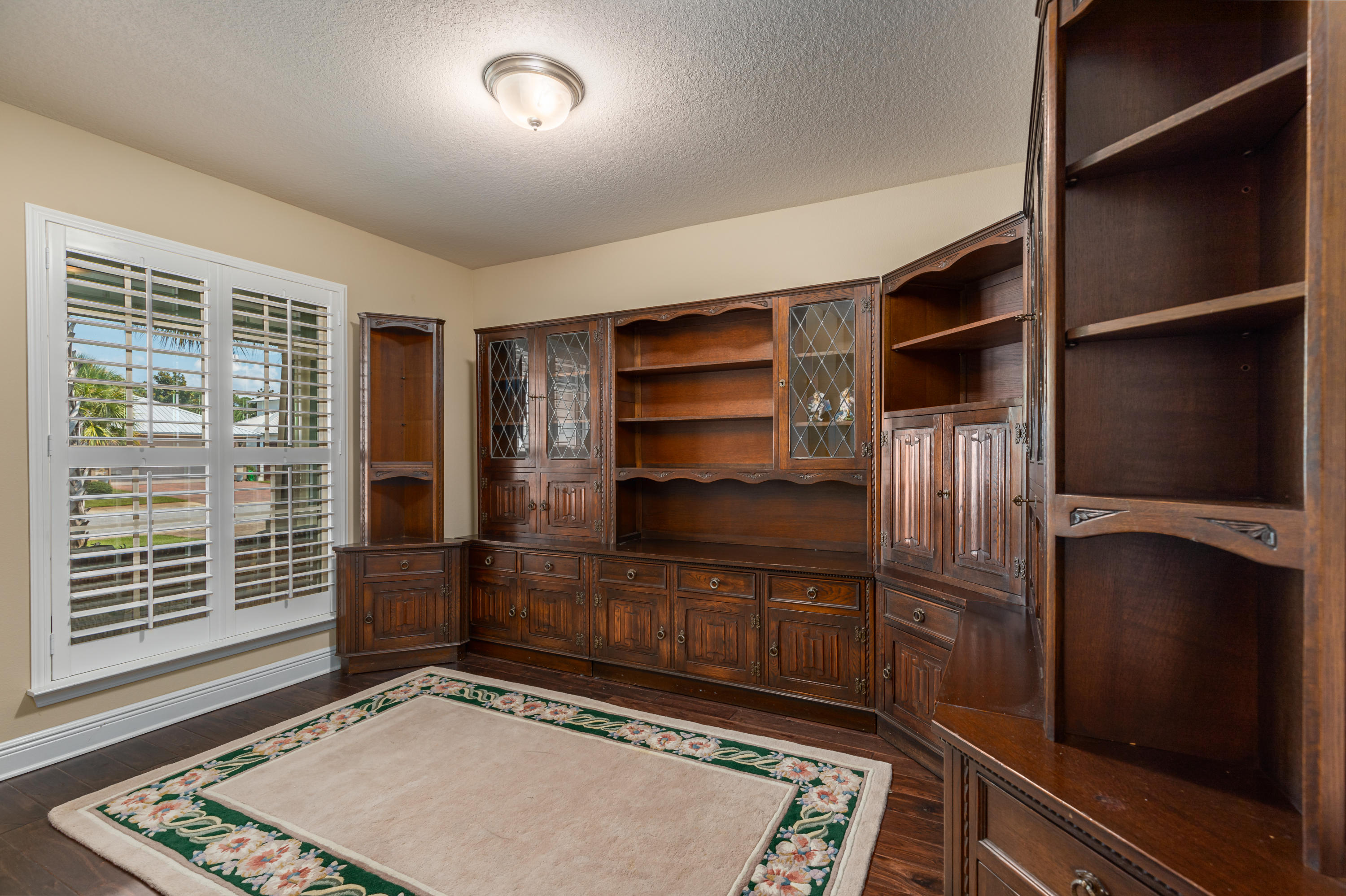 EAGLE BAY - Residential