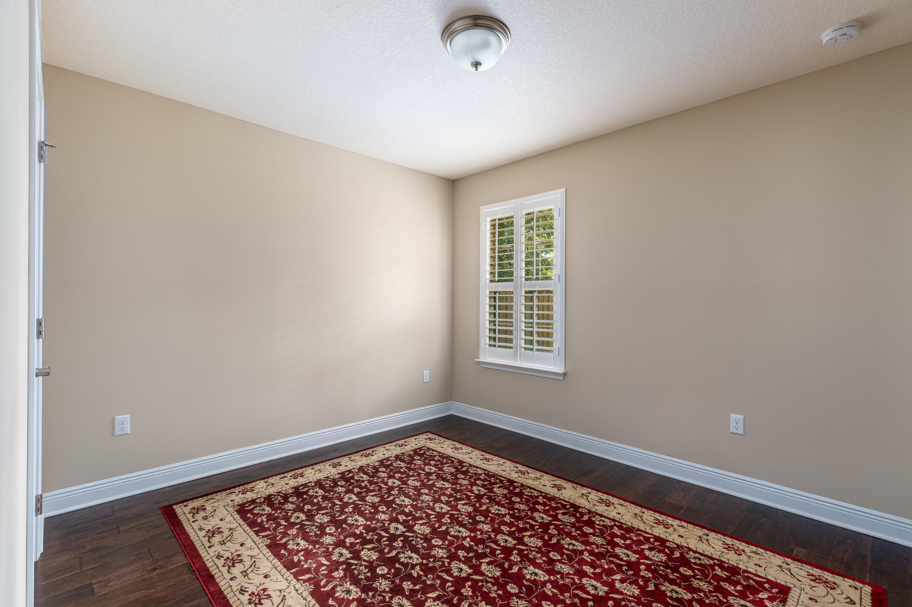 EAGLE BAY - Residential