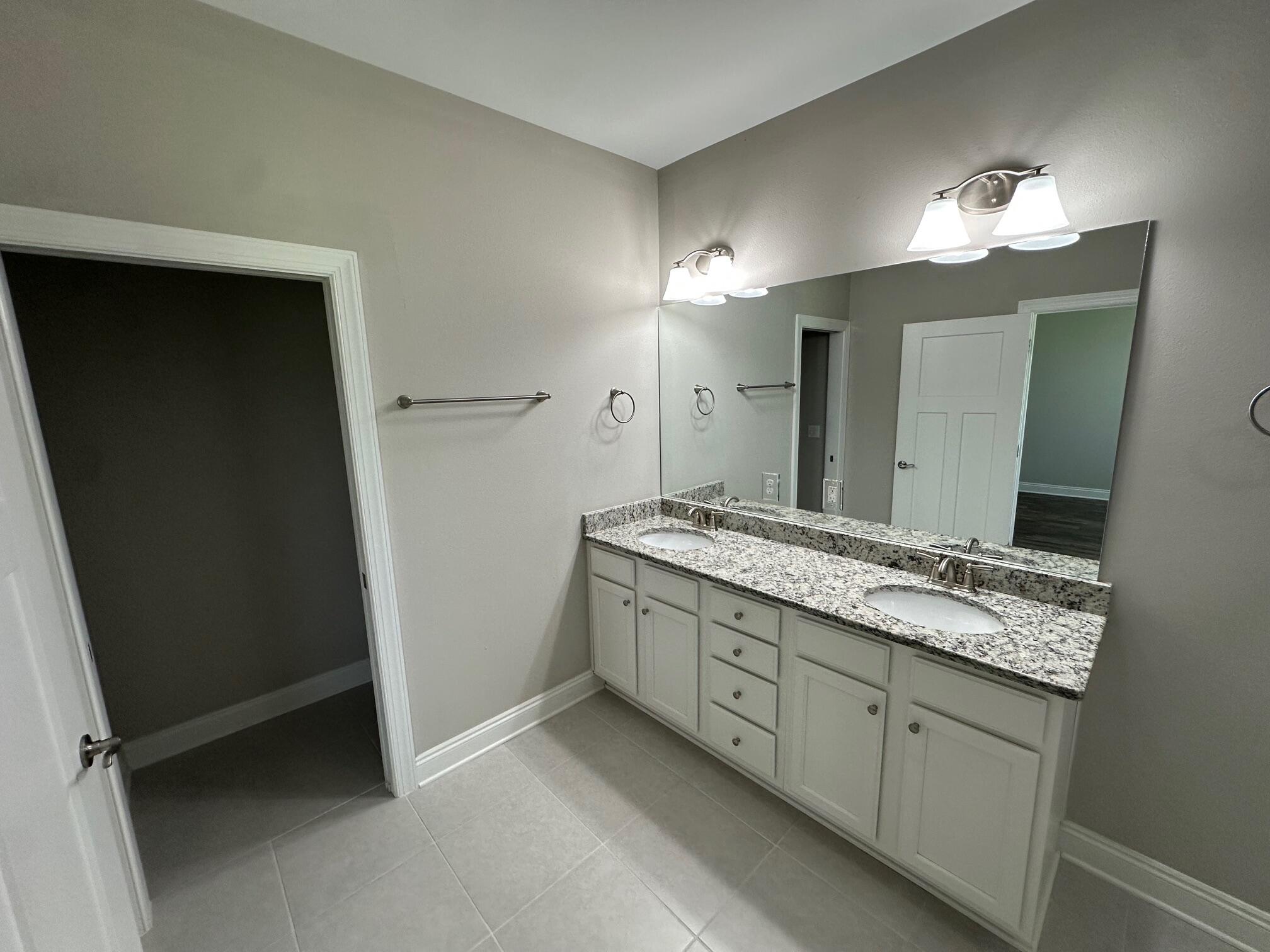 Cross Creek Estates - Residential