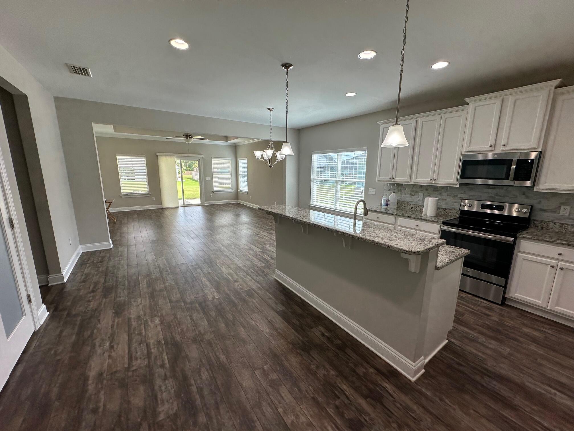 Cross Creek Estates - Residential