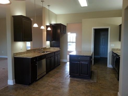 HOLLEY BY THE SEA - Residential