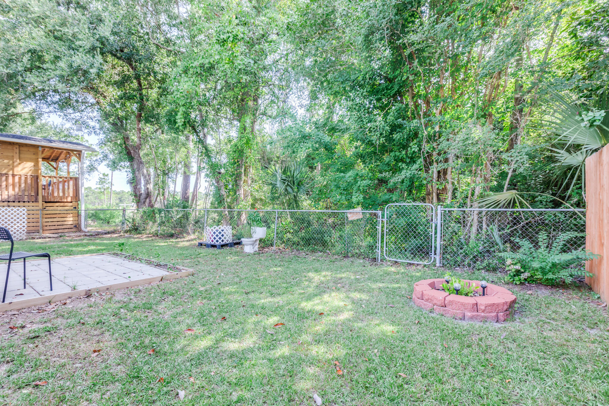 BAYOU GRANDE VILLA - Residential