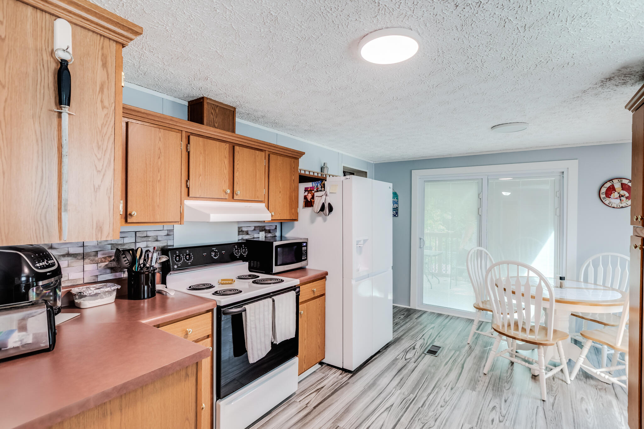 BAYOU GRANDE VILLA - Residential