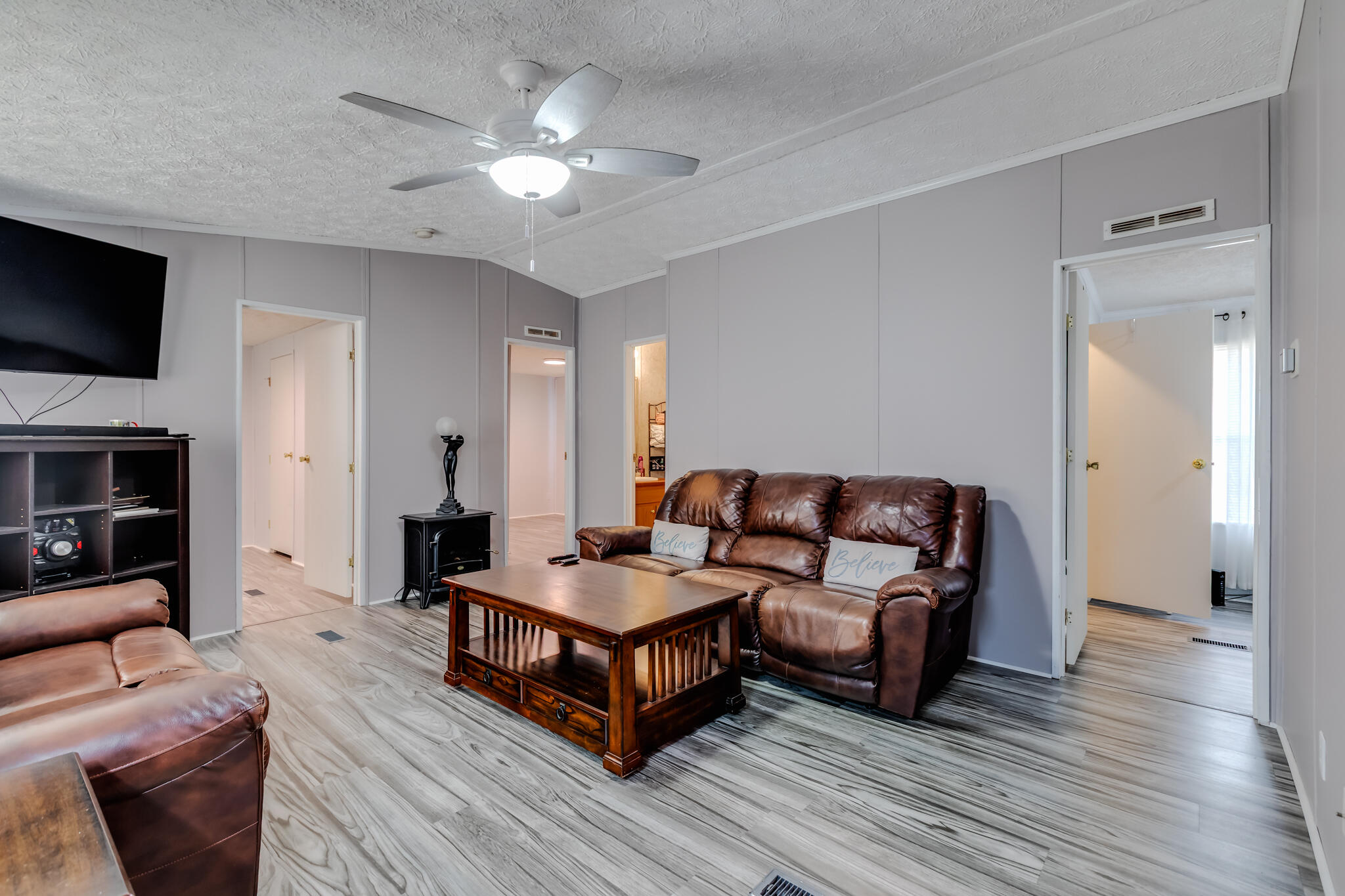 BAYOU GRANDE VILLA - Residential