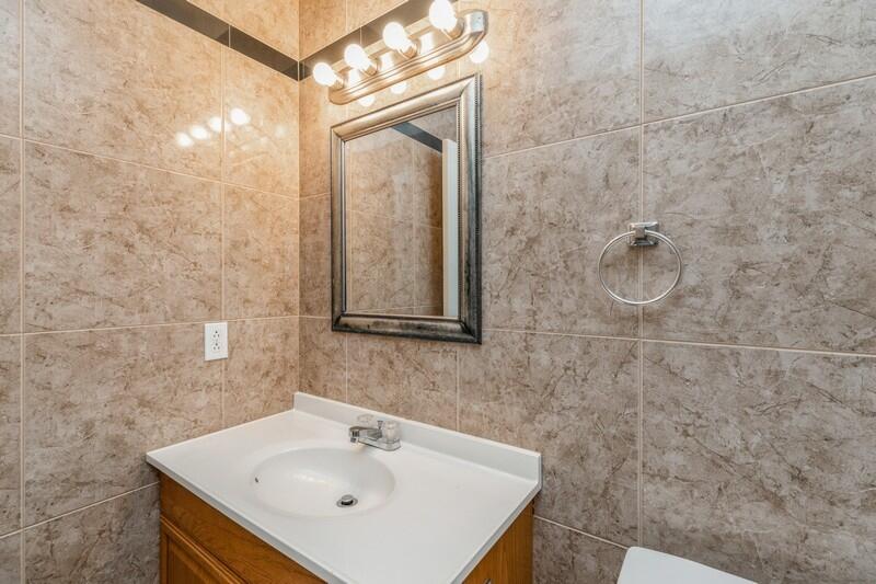 FAIR OAKS VILLAGE CONDO - Residential