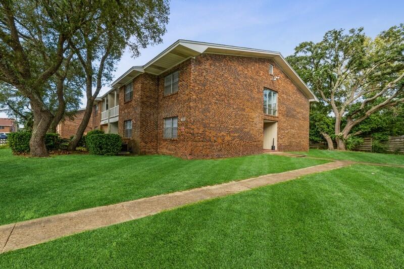 FAIR OAKS VILLAGE CONDO - Residential