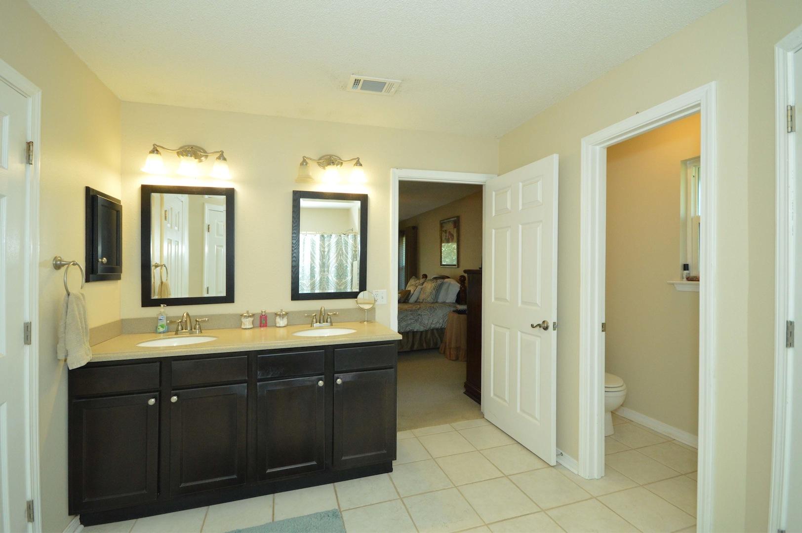 SPANISH TRACE ESTATES - Residential