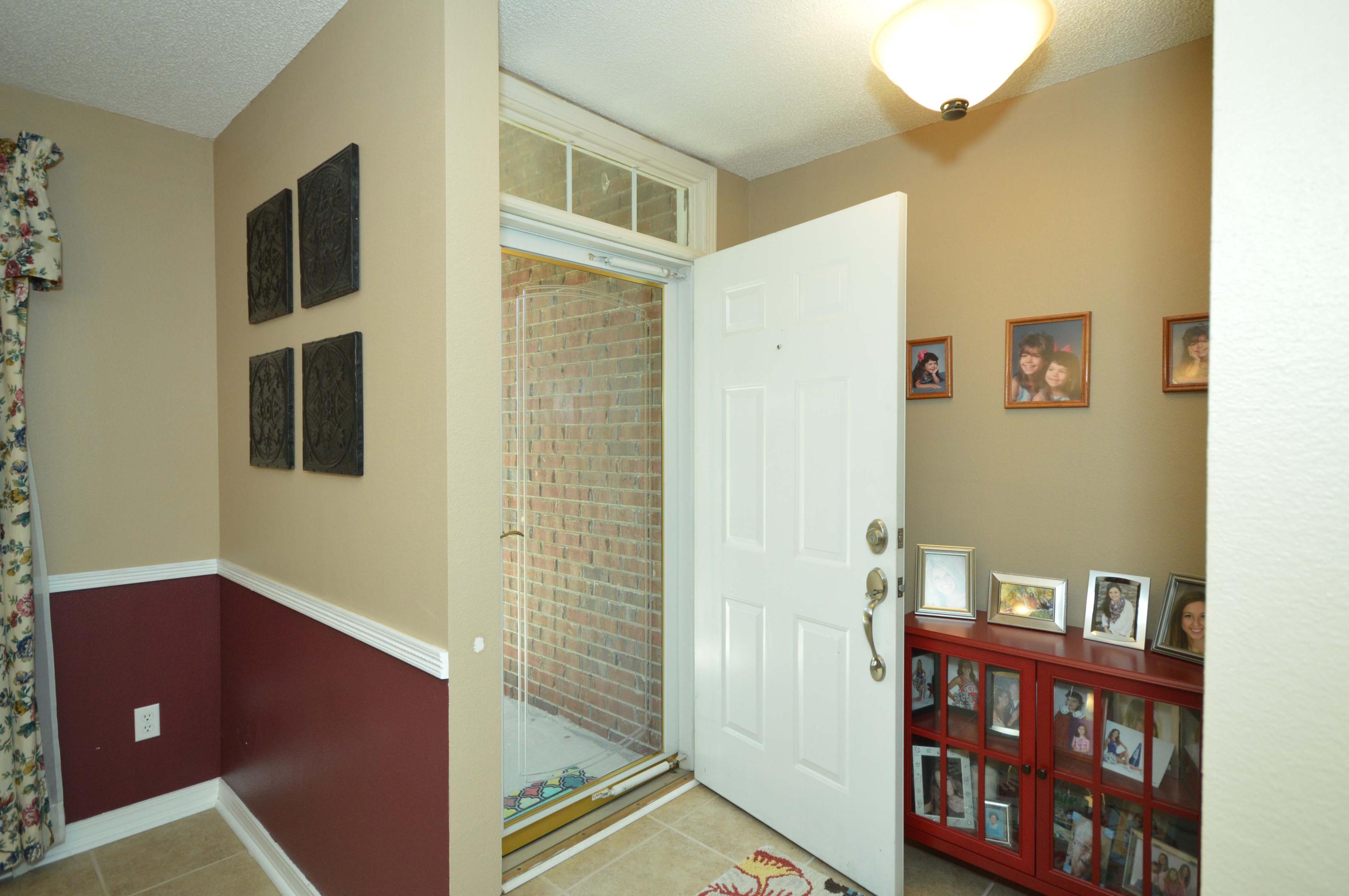 SPANISH TRACE ESTATES - Residential