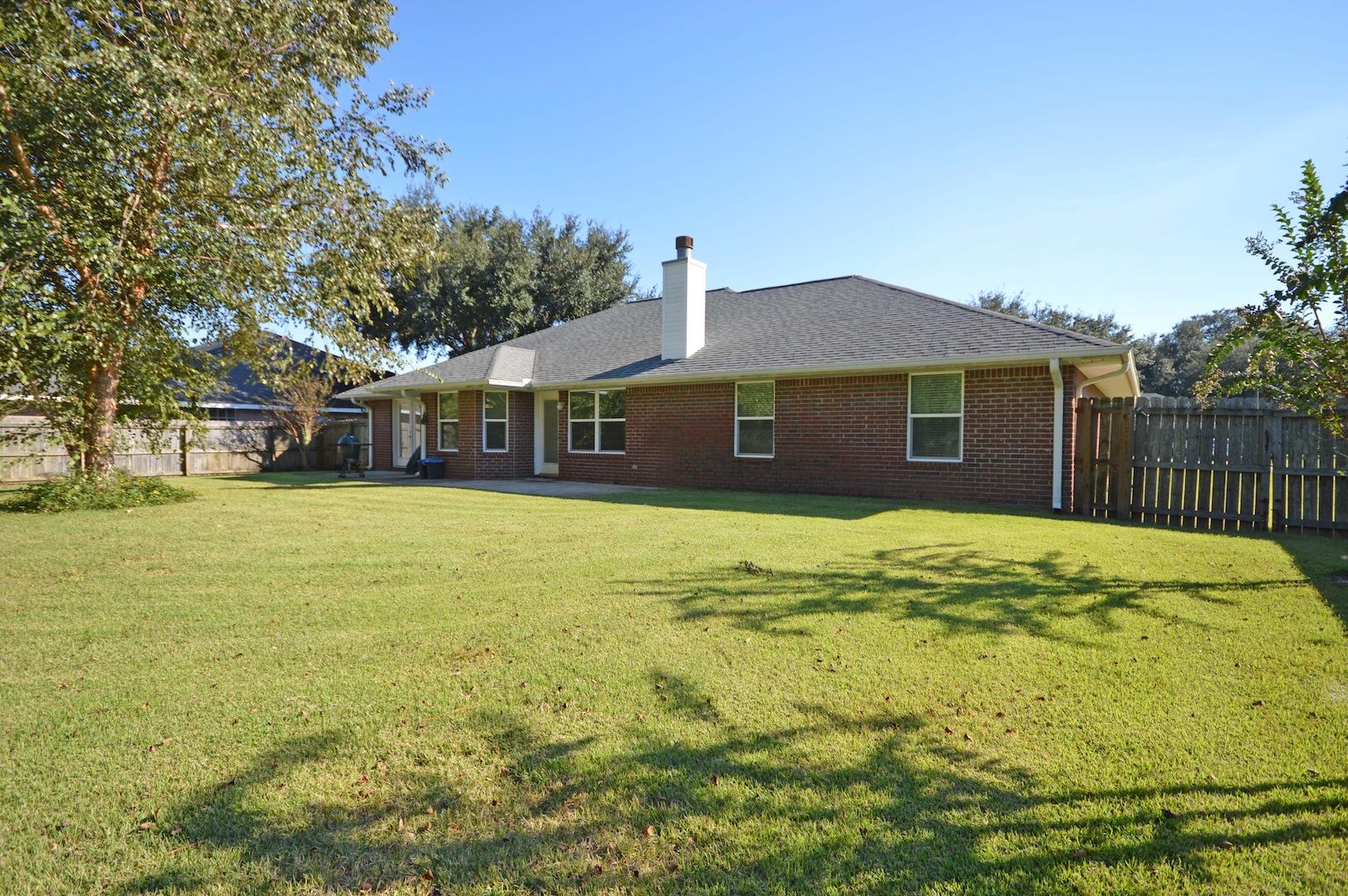 SPANISH TRACE ESTATES - Residential