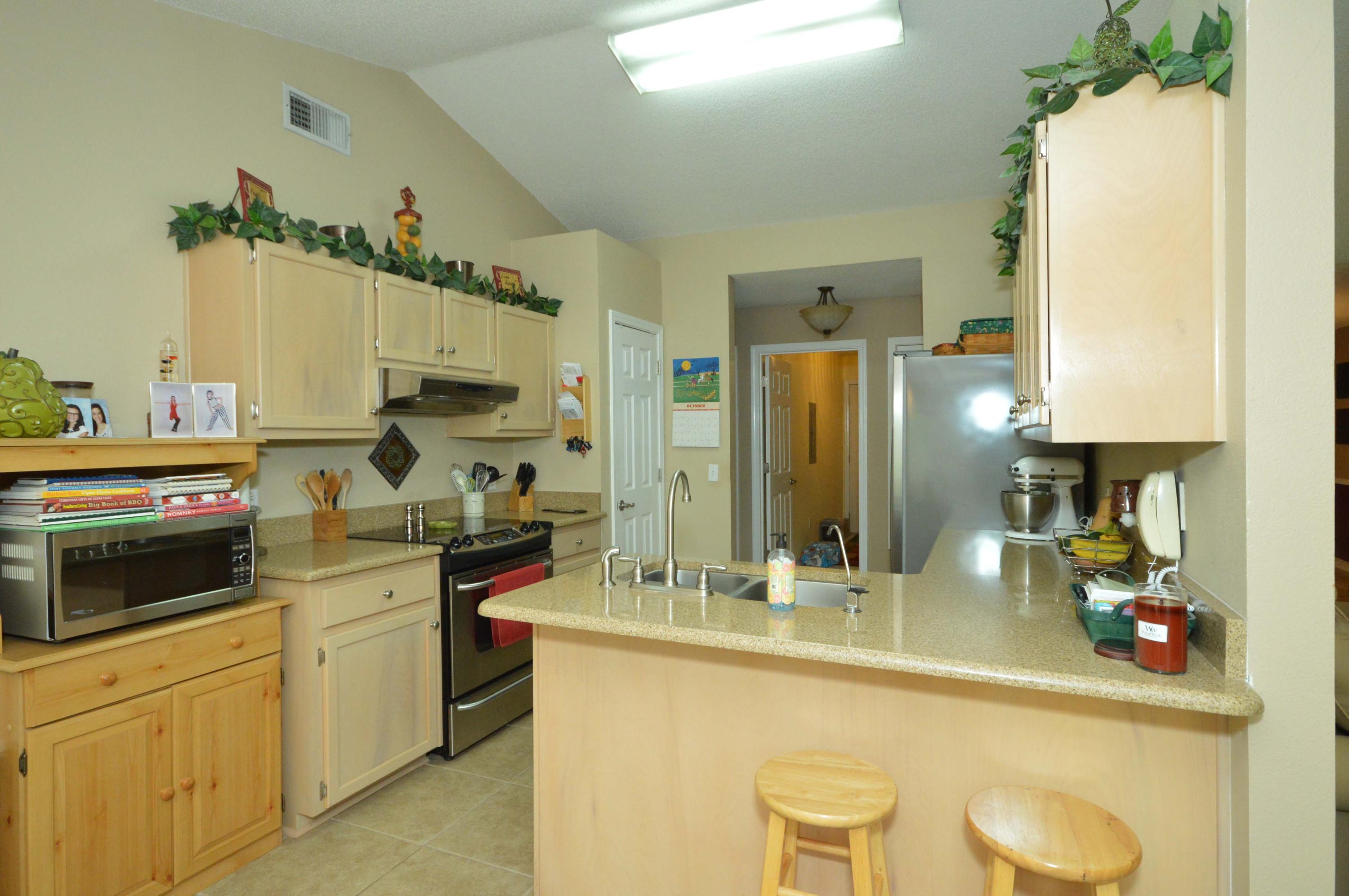 SPANISH TRACE ESTATES - Residential