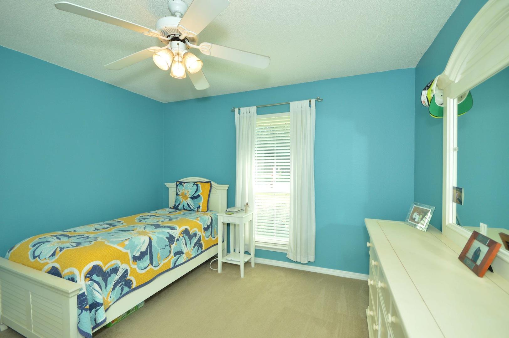 SPANISH TRACE ESTATES - Residential