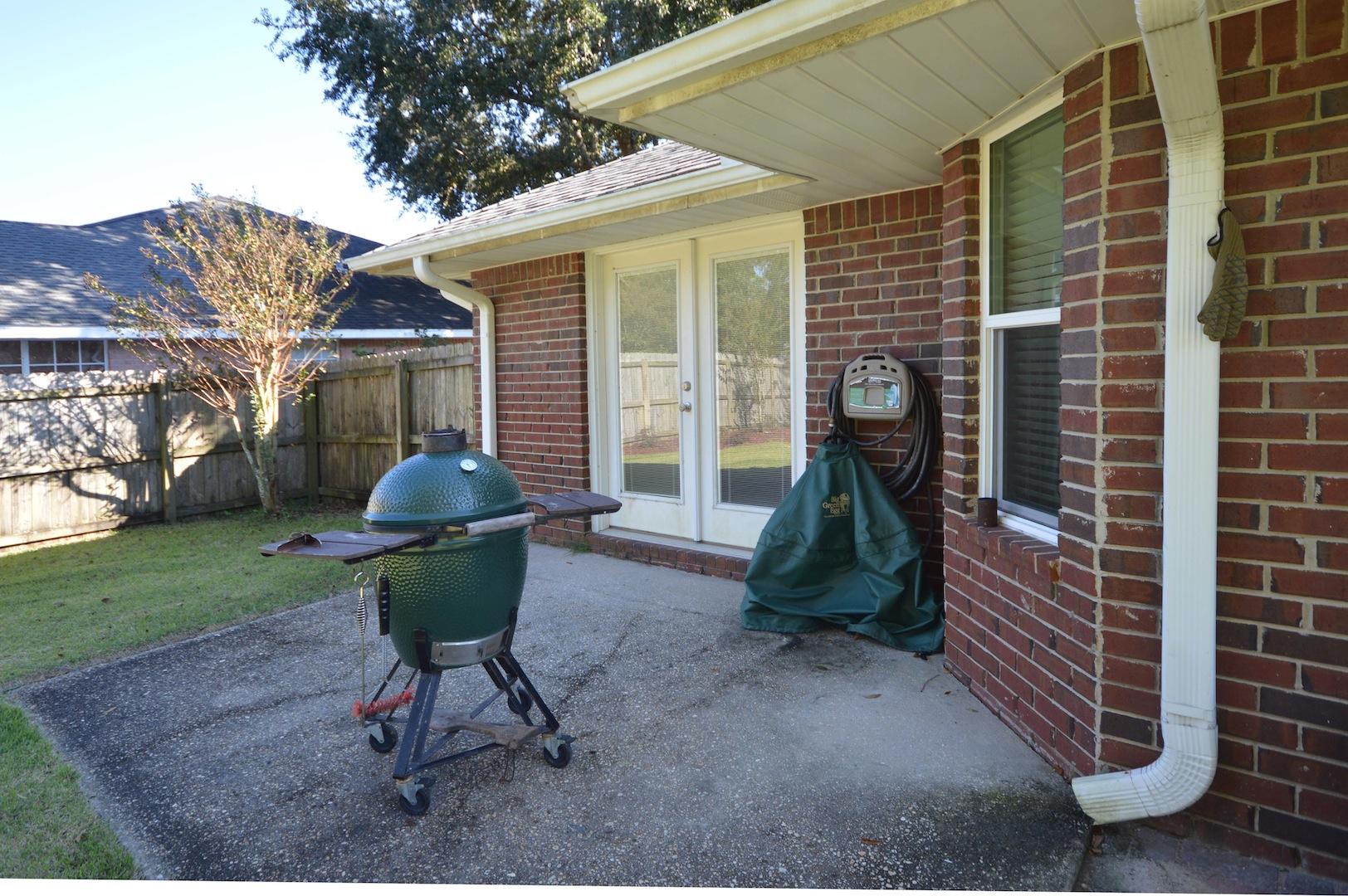 SPANISH TRACE ESTATES - Residential