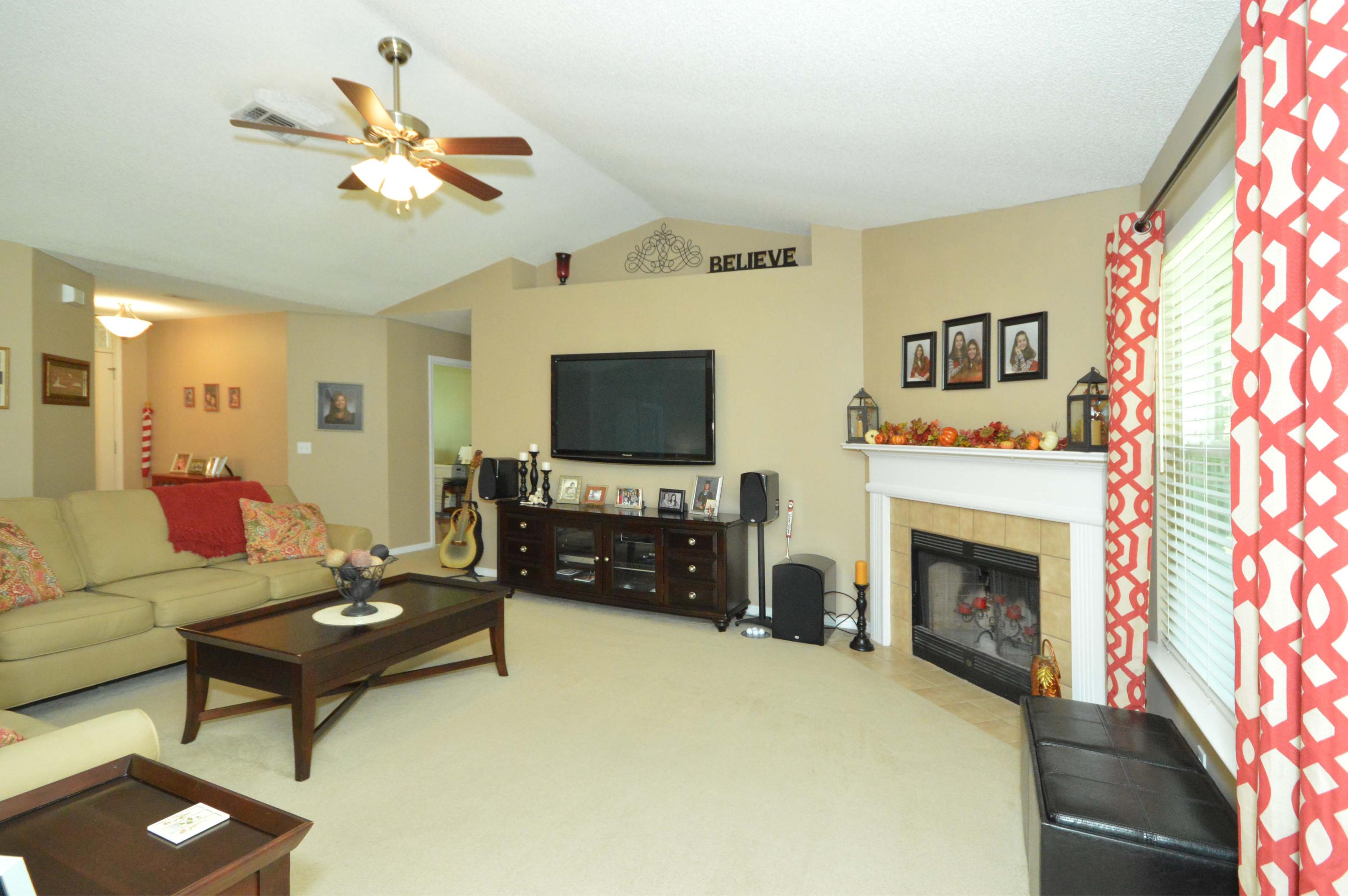 SPANISH TRACE ESTATES - Residential