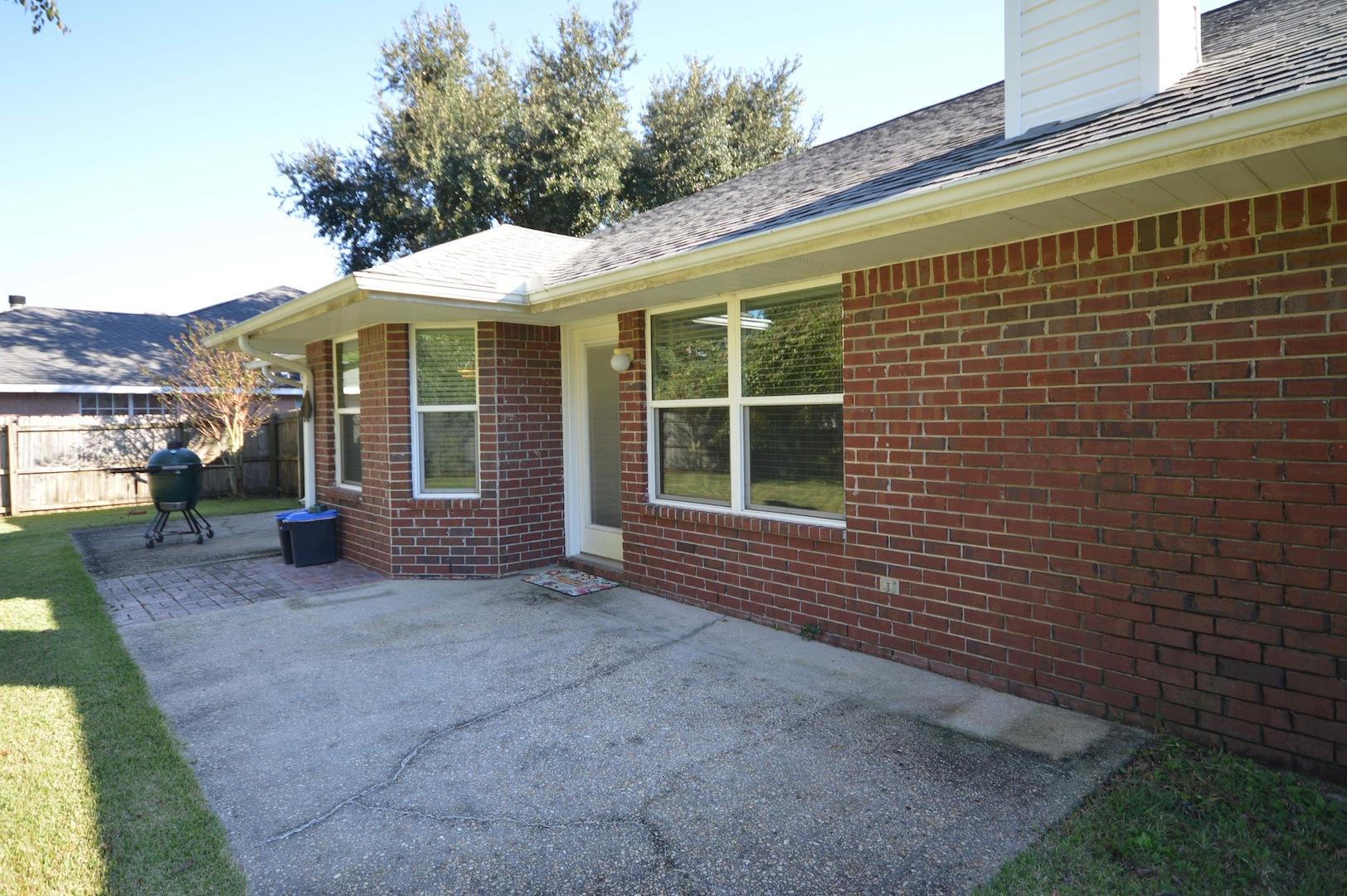 SPANISH TRACE ESTATES - Residential