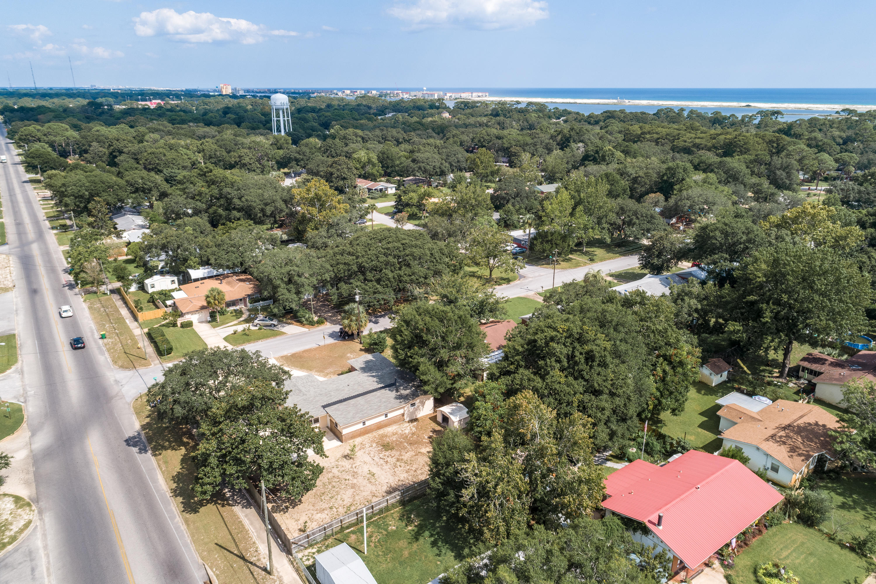 ROSEWOOD - Residential