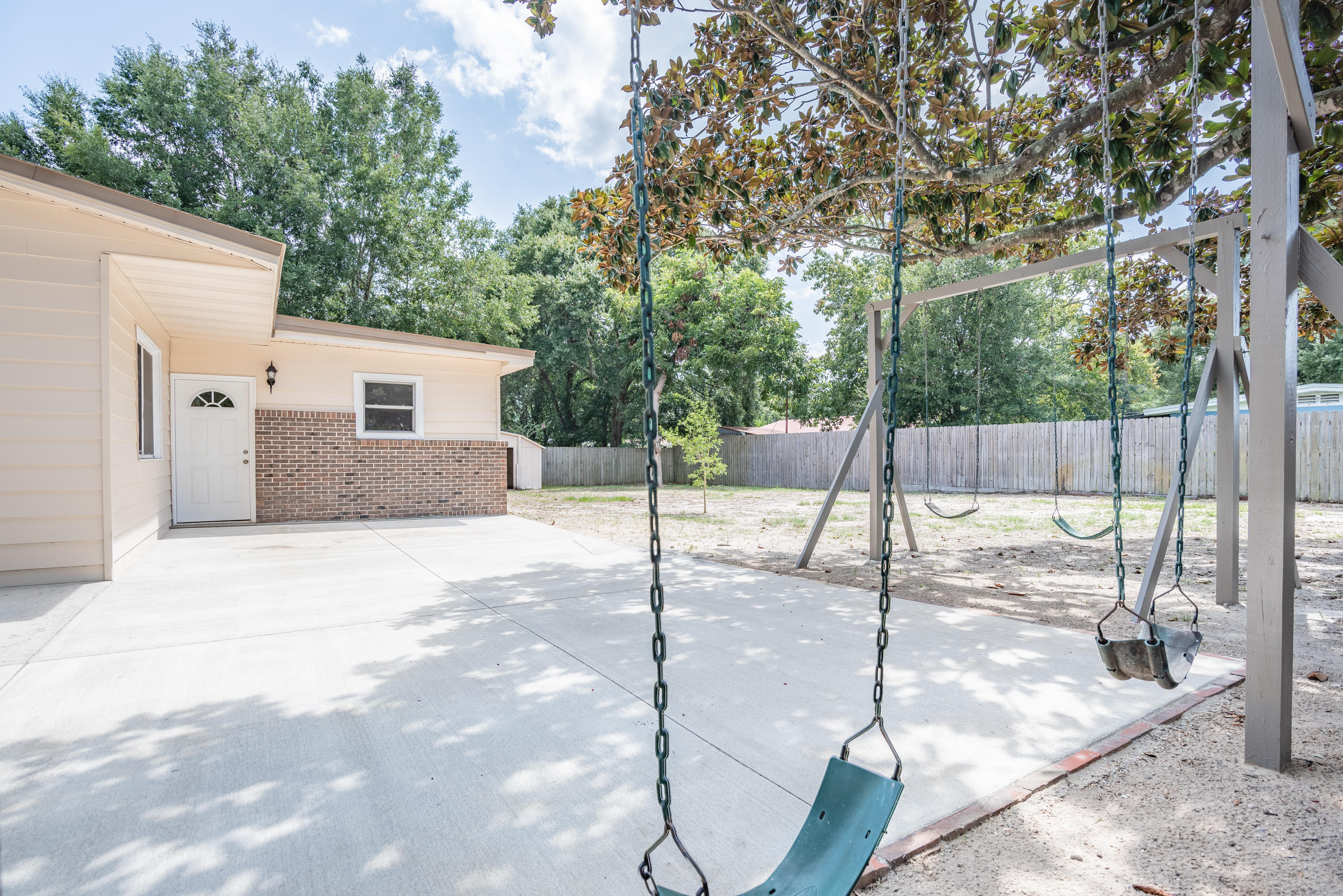 ROSEWOOD - Residential