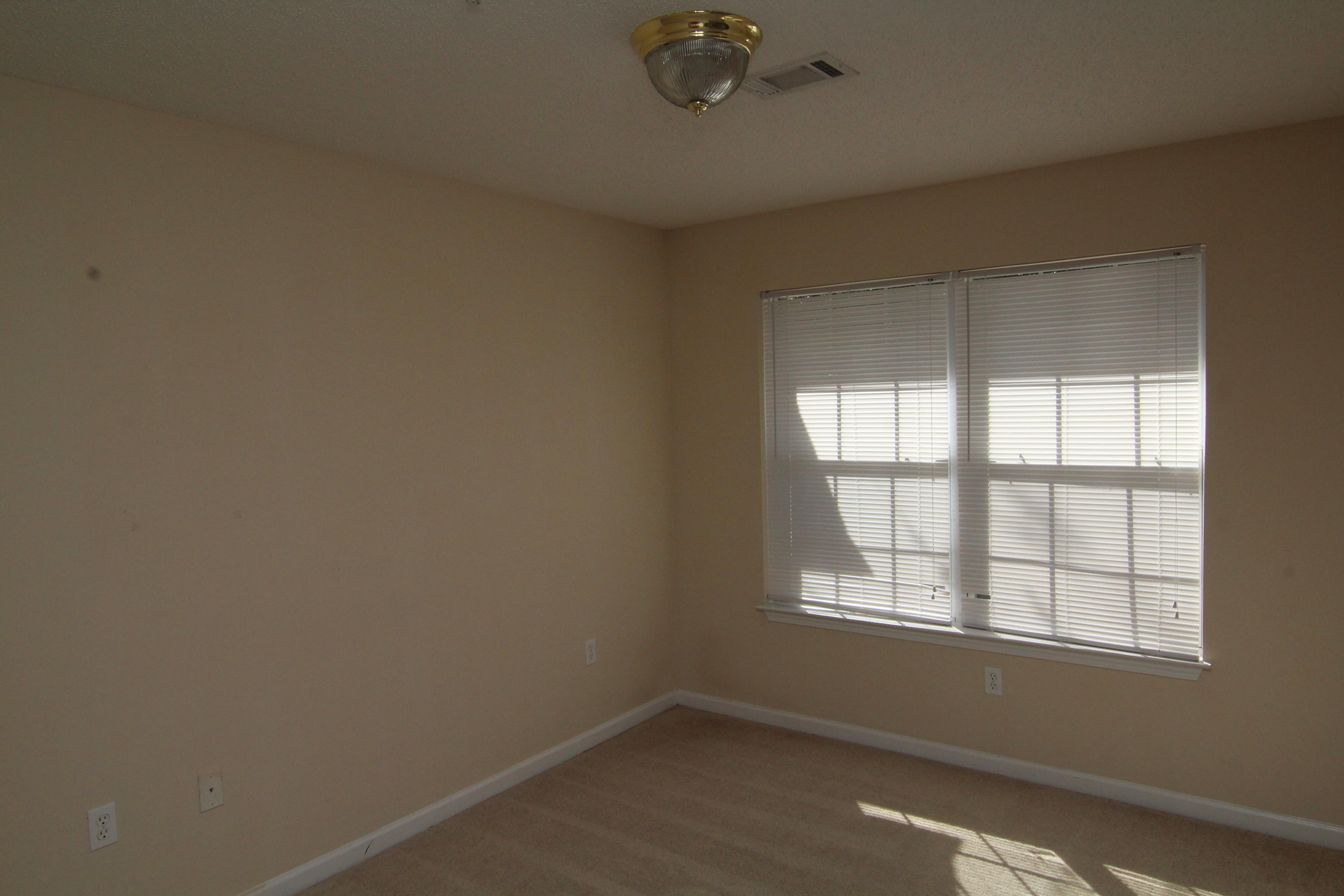 ROLLING PINES - Residential