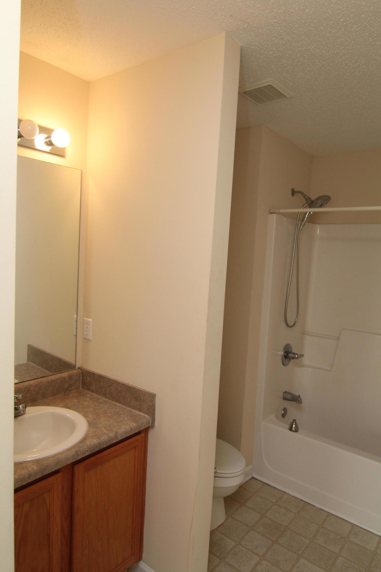 ROLLING PINES - Residential