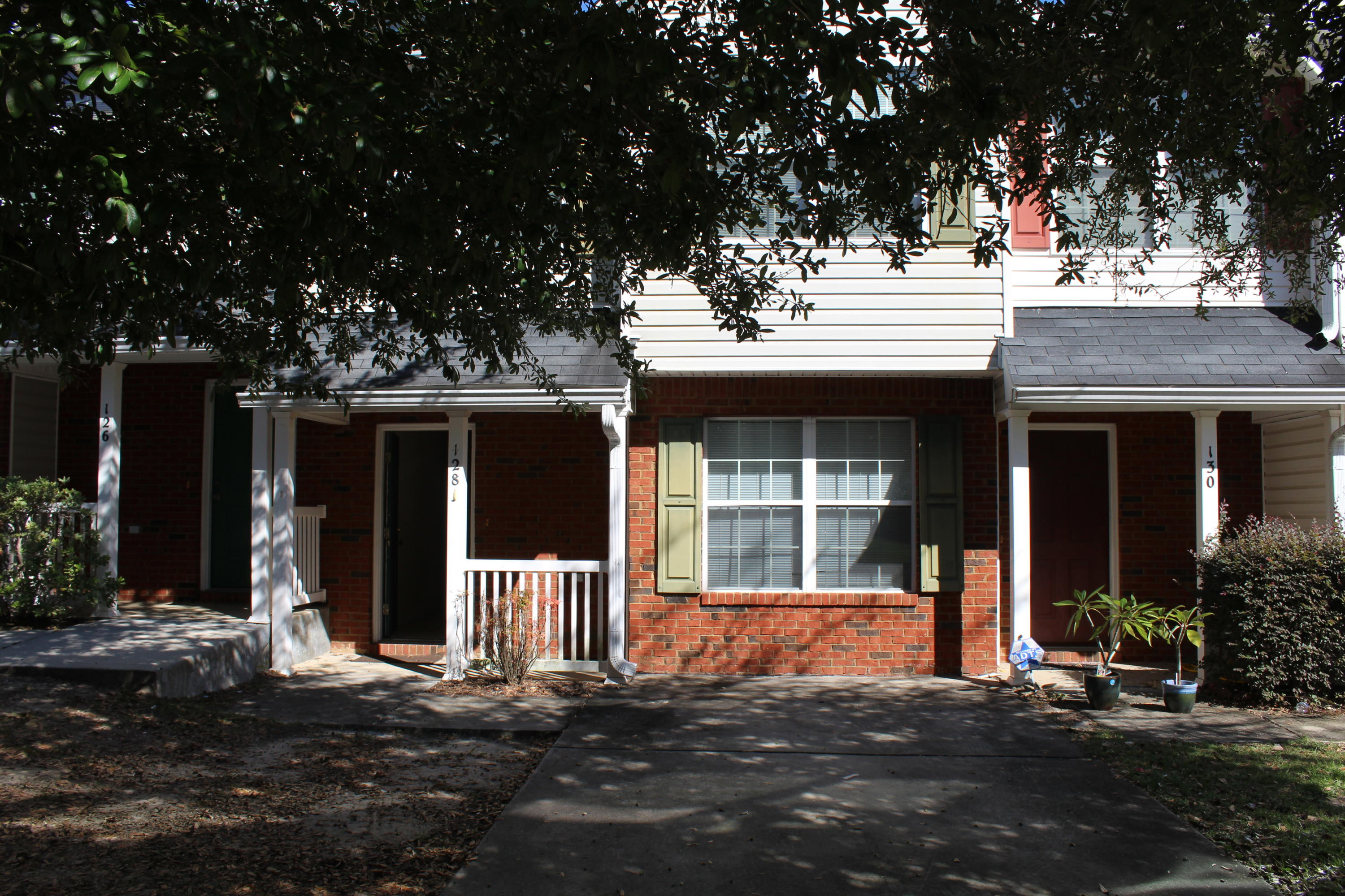 looking for a great home now, with wonderful investment potential in the future...or buy it to rent and give yourself some passive income! This is the largest floor plan available in the community. Call today for more details before it's gone!!!