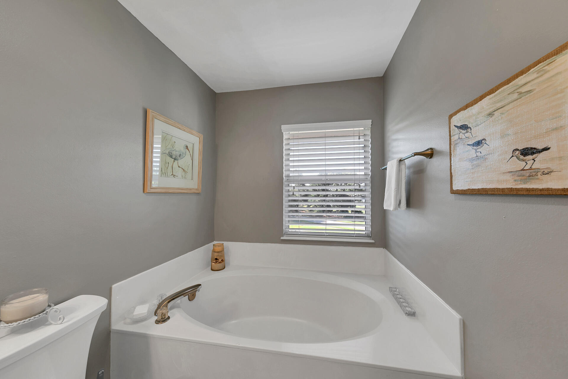 TURNBERRY VILLAS CONDO - Residential