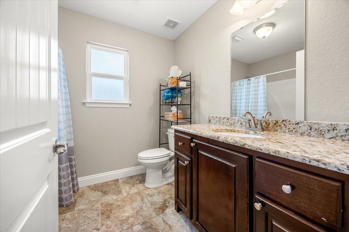CRESCENT SHORES - Residential
