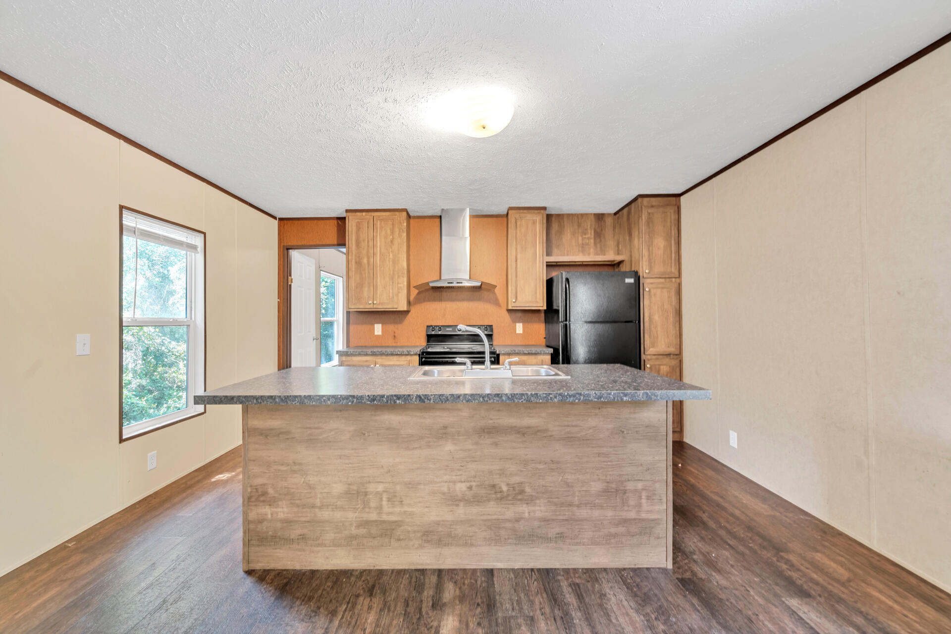 TOWN OF SANTA ROSA - Residential