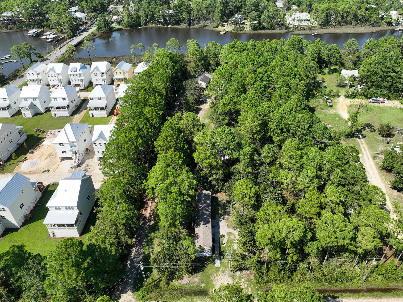 TOWN OF SANTA ROSA - Residential