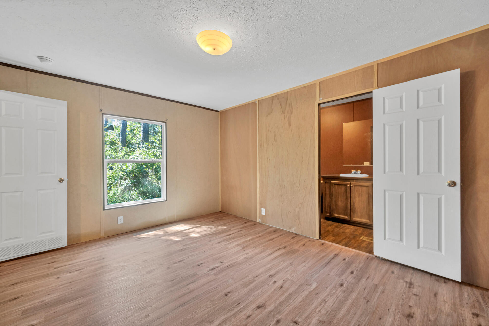 TOWN OF SANTA ROSA - Residential