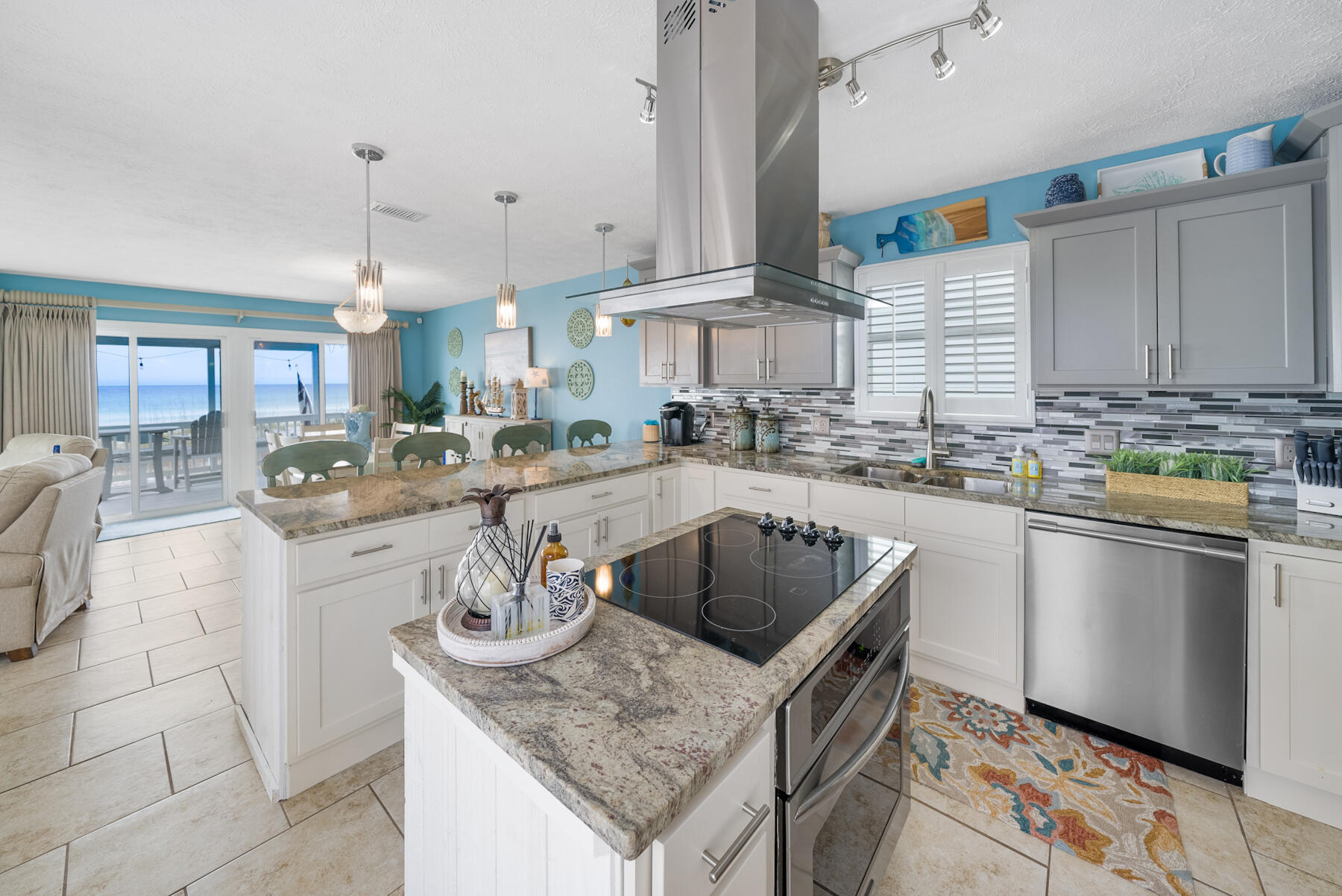 CRESCENT BEACH UNIT 1 - Residential