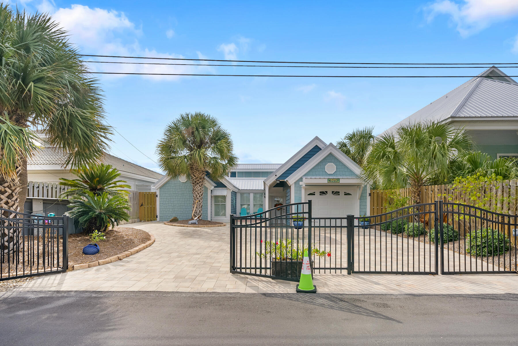 CRESCENT BEACH UNIT 1 - Residential