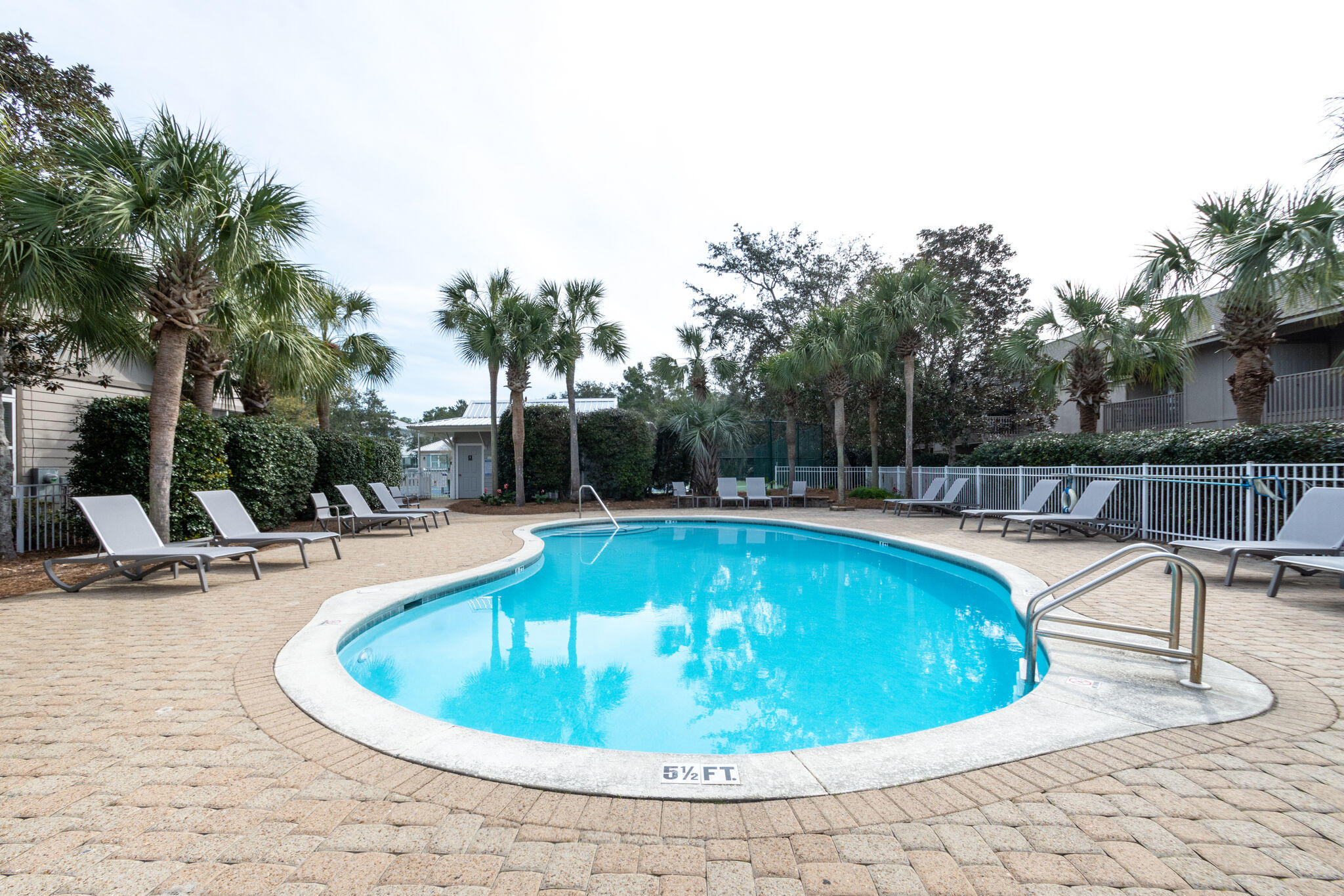 CASSINE GARDENS T/H PH 4 - Residential