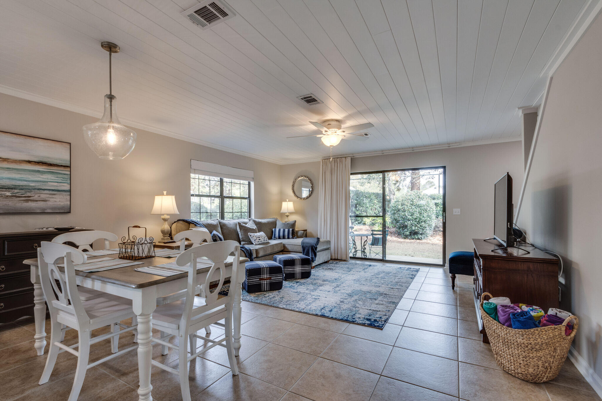 CASSINE GARDENS T/H PH 4 - Residential