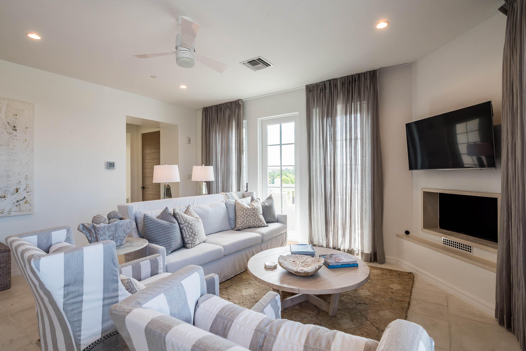 ALYS BEACH - Residential