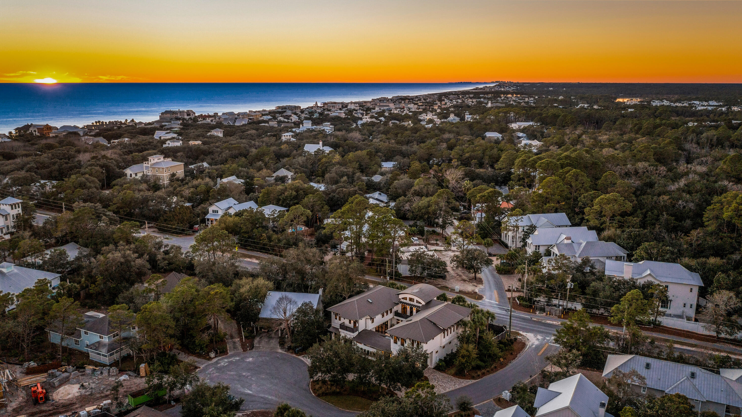 SEAGROVE VILLAGE 7TH ADD - Residential