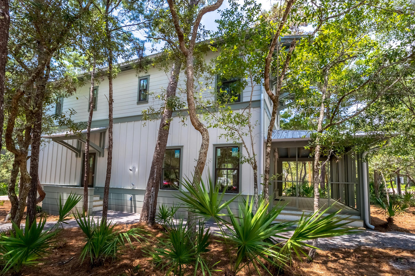 MAGNOLIA COTTAGES BY THE SEA - Residential